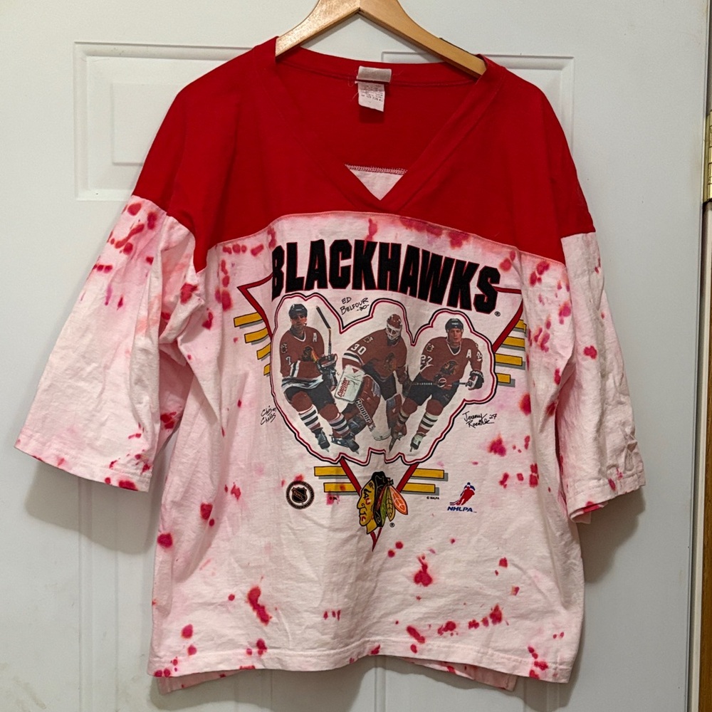 Vintage NHL Blackhawks Men’s - Red and Pink